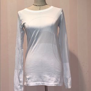 Lulu lemon long sleeve top